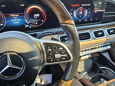 Used 2021 Mercedes-Benz GLE 350 4MATIC w/ Premium Package image 20