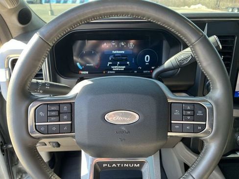 Used 2025 Ford F450 Platinum w/ Platinum Plus Package image 11