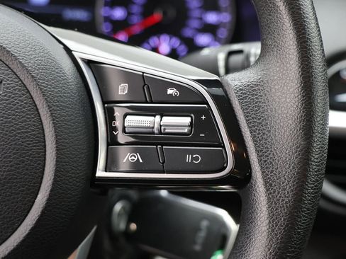 Used 2023 Kia Forte LXS image 19