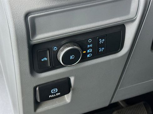 Used 2023 Ford F150 XLT image 16