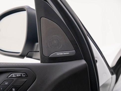 Certified 2025 BMW X7 xDrive40i image 14