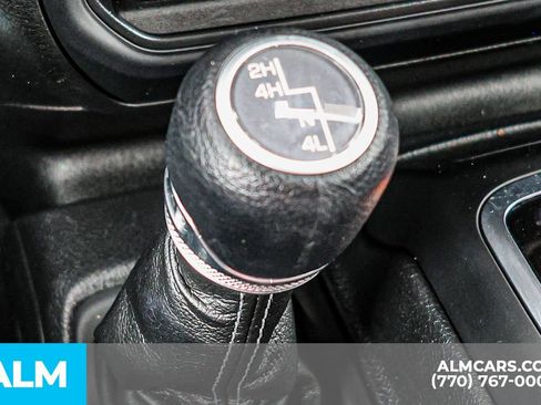 Used 2025 Jeep Wrangler Unlimited Sport AWD/4WD image 40