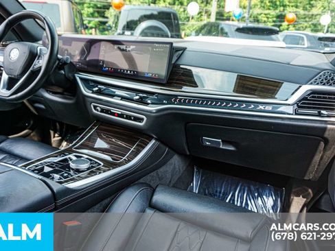 Used 2025 BMW X5 xDrive50e AWD/4WD image 24