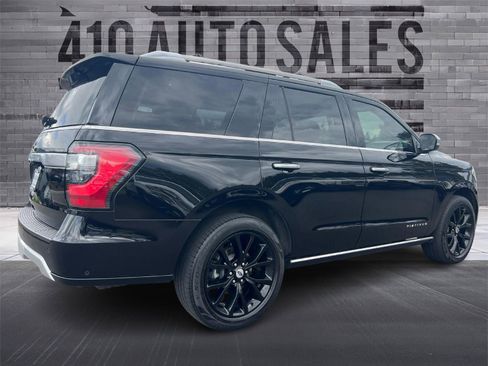 Used 2019 Ford Expedition Platinum image 3