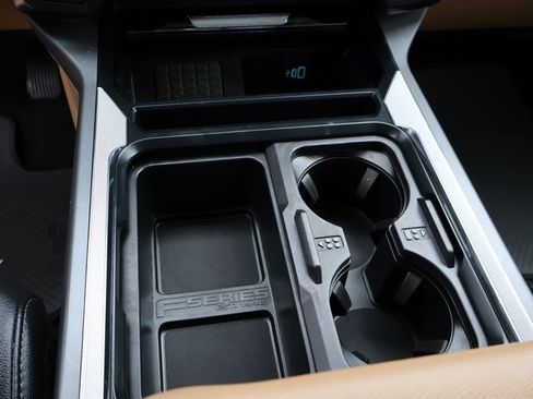 Used 2024 Ford F350 Lariat w/ FX4 Off-Road Package image 24