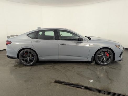 Used 2025 Acura TLX Type S image 8