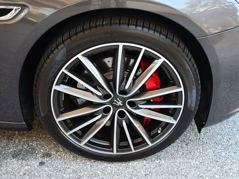 Used 2019 Maserati Quattroporte S image 65