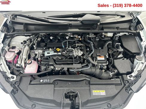 Used 2024 Toyota Prius Prime Premium w/ Advanced Technology Package FWD image 20
