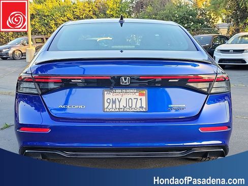 Used 2024 Honda Accord Sport image 3