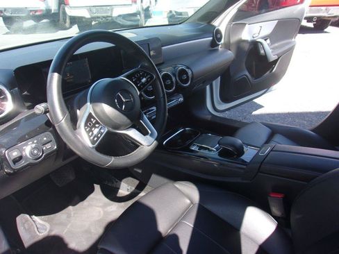 Used 2019 Mercedes-Benz A 220 image 9