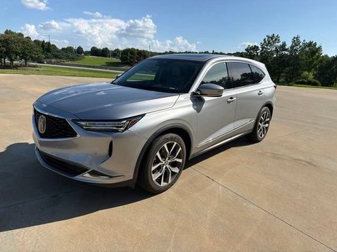 Used 2024 Acura MDX FWD w/ Technology Package image 3