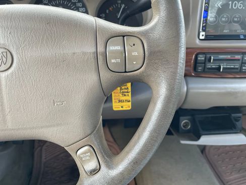 Used 2000 Buick Le Sabre Custom w/ Prestige Opt Pkg image 17