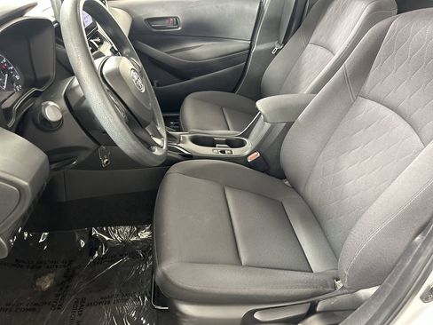 Used 2024 Toyota Corolla LE image 20