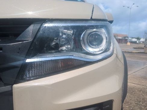 Used 2022 Chevrolet Colorado ZR2 AWD/4WD image 10