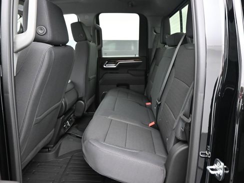 New 2026 GMC Sierra 3500 SLE image 22