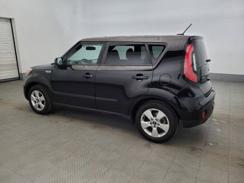 Used 2017 Kia Soul w/ Convenience Package image 3
