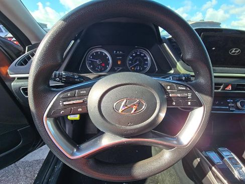 Used 2023 Hyundai Sonata SEL FWD image 5