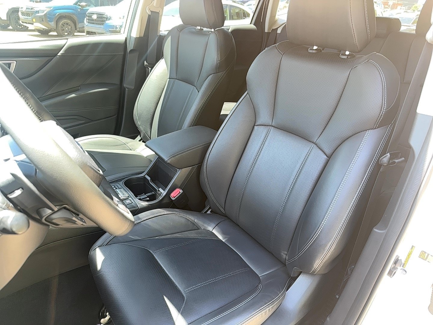 Used 2024 Subaru Forester Touring w/ Convenience Package AWD/4WD image 10