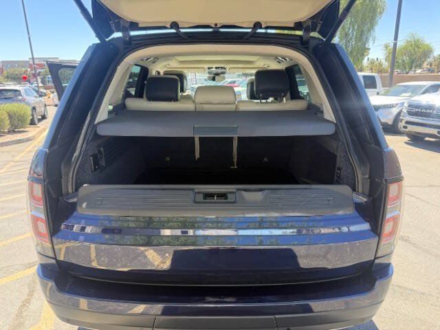 Used 2019 Land Rover Range Rover HSE AWD/4WD image 18