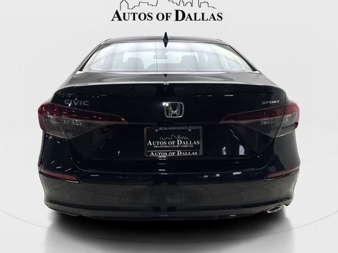 Used 2025 Honda Civic Sport image 7