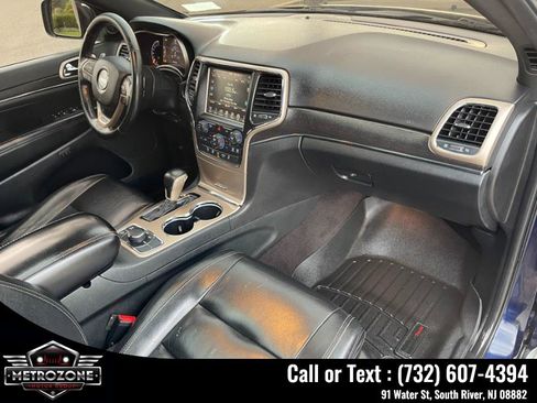 Used 2016 Jeep Grand Cherokee Limited AWD/4WD image 27