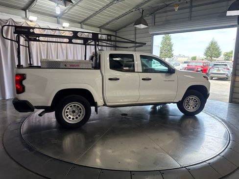 Used 2024 Chevrolet Colorado W/T w/ Safety Package RWD image 3