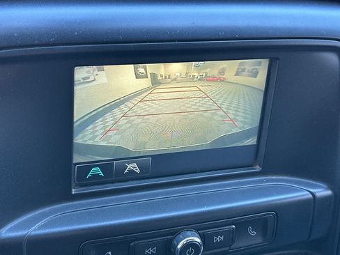 Used 2018 Chevrolet Silverado 1500 Custom w/ Custom Value Package AWD/4WD image 24