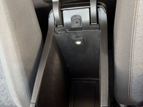 Used 2022 Chevrolet Equinox LT image 45