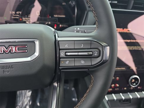 New 2026 GMC Terrain AT4 image 18