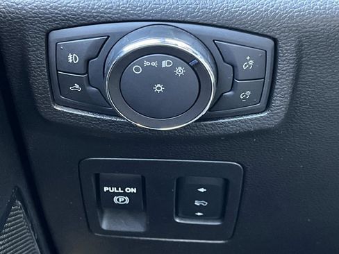 Used 2019 Ford F150 Lariat w/ Equipment Group 502A Luxury image 24