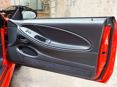Used 2000 Ford Mustang Cobra RWD image 49