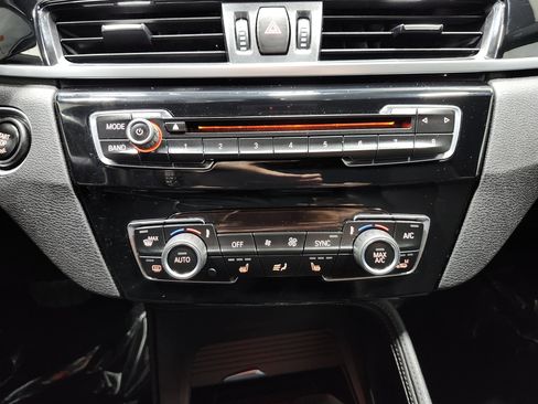 Used 2018 BMW X1 xDrive28i image 35