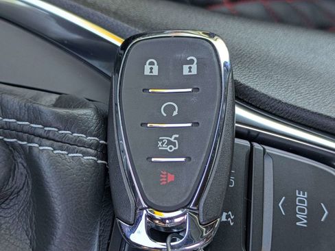 Used 2022 Chevrolet Camaro LT w/ Technology Package RWD image 29