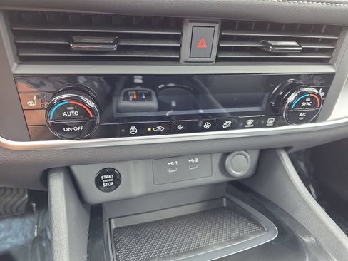 New 2026 Nissan Rogue SV w/ Cold Weather Package FWD image 24
