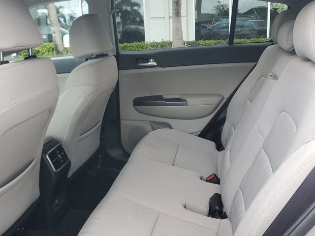 Used 2020 Kia Sportage LX FWD image 9