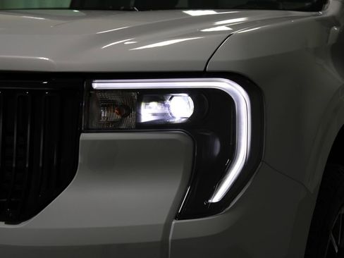 New 2026 Ford Maverick Lobo AWD/4WD image 49