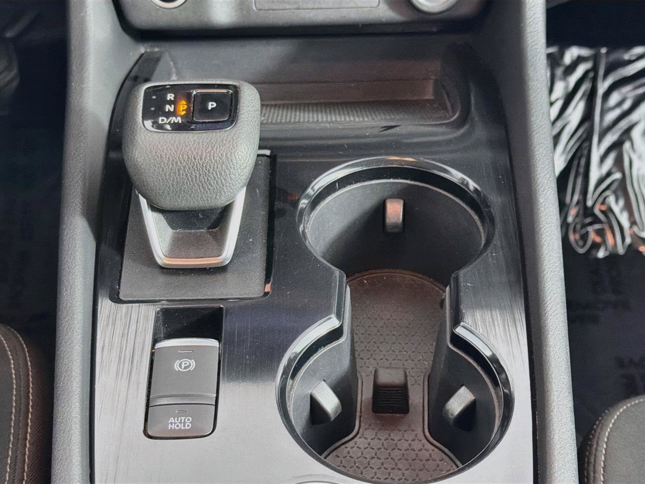 Used 2023 Nissan Rogue S AWD/4WD image 17