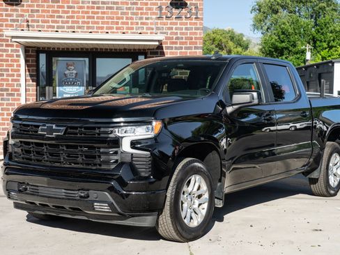 Used 2022 Chevrolet Silverado 1500 RST AWD/4WD image 1