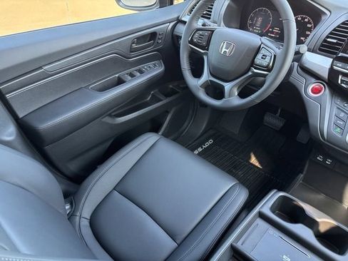 Used 2026 Honda Odyssey EX-L image 14