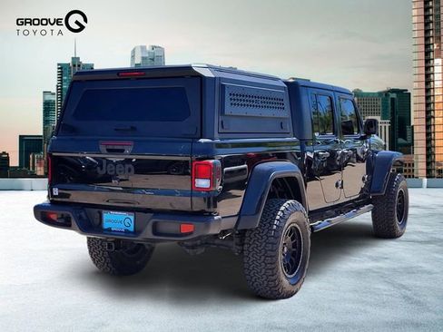 Used 2022 Jeep Gladiator Sport AWD/4WD image 6