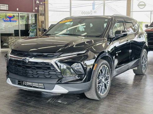 Used 2023 Chevrolet Blazer Premier w/ Driver Confidence II Package AWD/4WD image 15