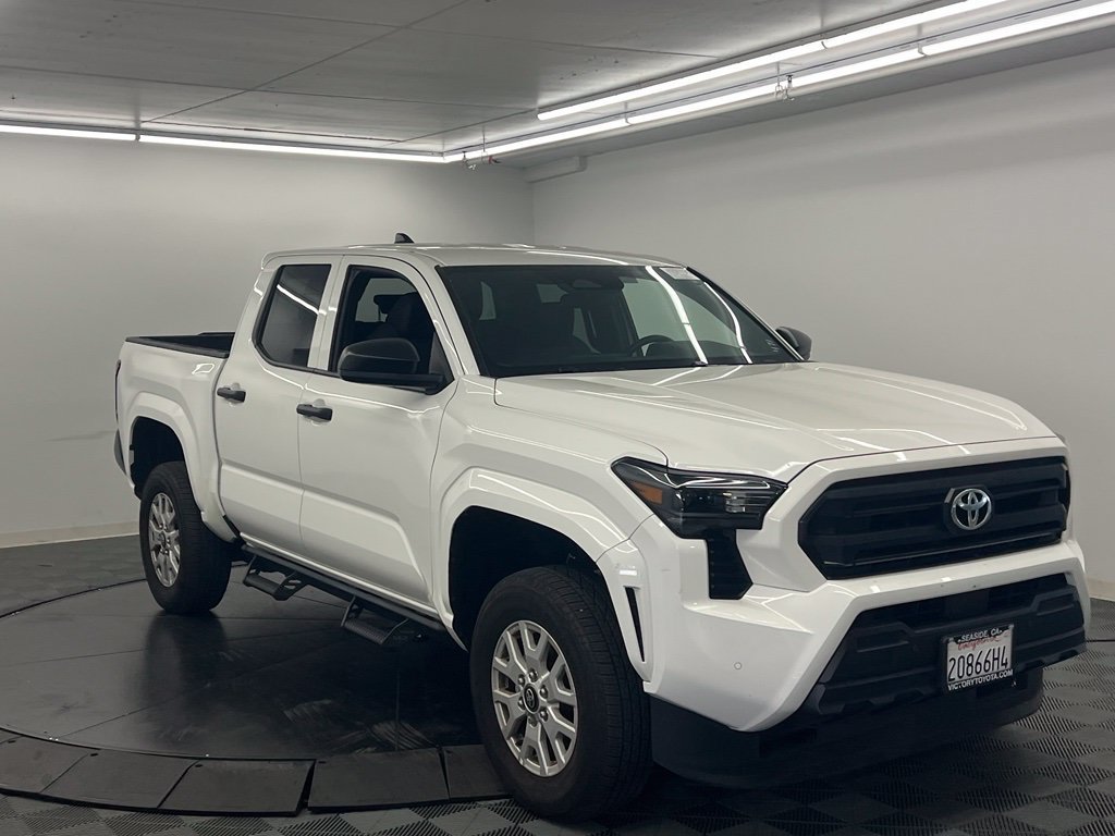 Used 2025 Toyota Tacoma SR w/ SR Upgrade Package RWD image 3