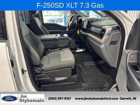 Used 2024 Ford F250 XLT AWD/4WD image 33