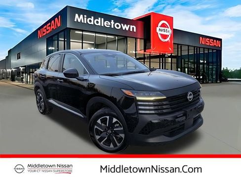 Certified 2025 Nissan Kicks SV AWD/4WD image 1