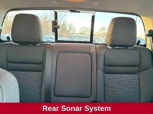 Used 2024 Nissan Frontier SV w/ SV Convenience Package image 39