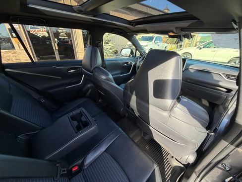 Used 2021 Toyota RAV4 XSE image 32