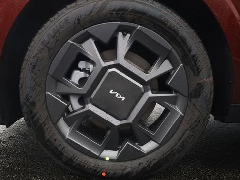 New 2026 Kia Carnival EX image 7