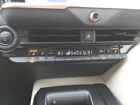 Used 2026 Toyota Crown XLE image 17