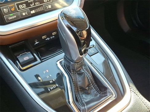 Used 2020 Subaru Outback Touring XT image 15