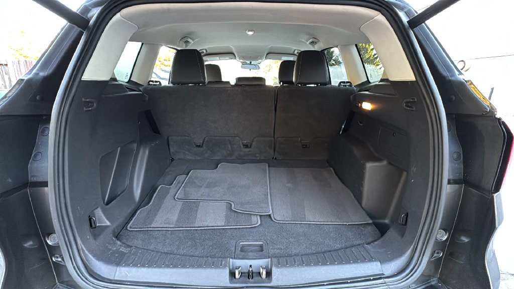 Used 2019 Ford Escape SEL AWD/4WD image 13